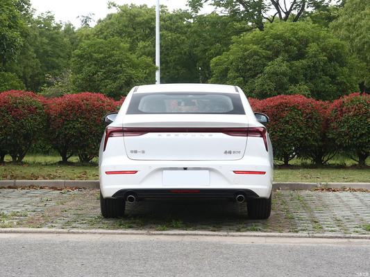 2022 Bestune B70 Pentium B70 1.5T Automatic Enjoyment Hatchback Ein Leistungsniveau
