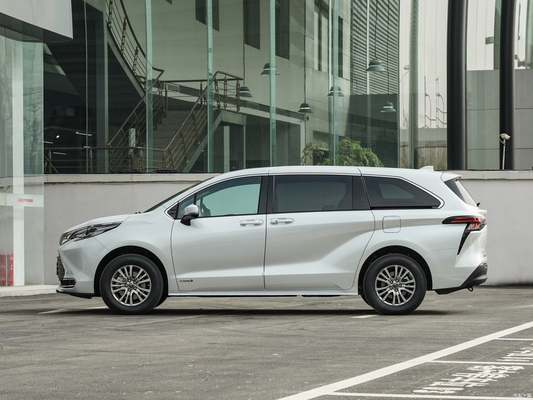 2022 1.5L Clean Version 4-Türer 5-Sitzer Limousine Hybrid Benzinfahrzeug mit Touchscreen