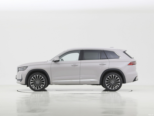 2024 Geely Monjaro L Zhiqing 1.5T 5-Türer 5-Sitzer SUV mit Macpherson Aufhängung