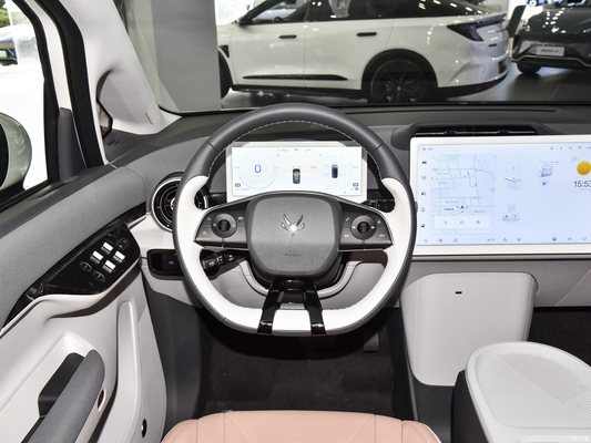 2023MPV ARCFOX KALA 5-Türer 4-Sitzer Elektrofahrzeug mit 200 kW Motorleistung und garantiert