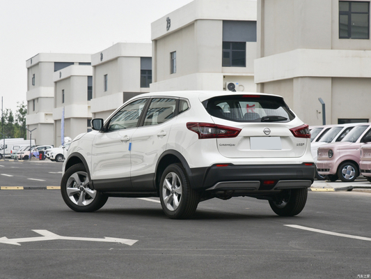 Vorwärts Schaltnummer 7 2023 Nissan Qashqai 2.0L CVT 2WD Benzinwagen in hoher Nachfrage