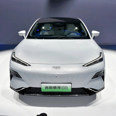 Energy Electric Geely Galaxy E8 Auto 4-Türer-5-Sitzer mit 200KW Leistung und geräumigem Innenraum