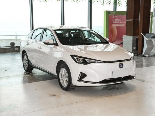 145 km/h Höchstgeschwindigkeit Changan Eado EV460 Lithium-Eisen-Phosphat-Batterie Elektrofahrzeug