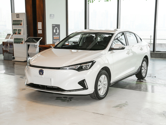145 km/h Höchstgeschwindigkeit Changan Eado EV460 Lithium-Eisen-Phosphat-Batterie Elektrofahrzeug