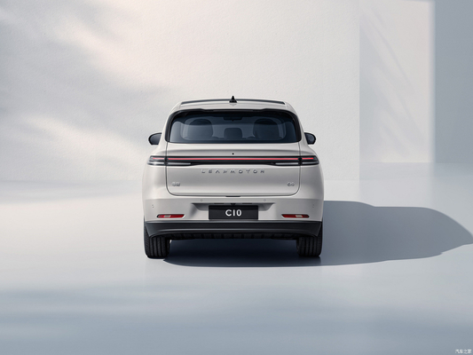 2024 Pure Electric SUV mit 530 km Reichweite und Höchstgeschwindigkeit von 170 km/h von Leapmotors C10