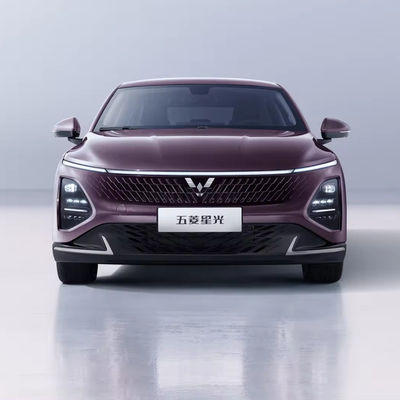 Beste Wahl 2023 Wuling Starlight Hybrid Electric Limousine 4 Türen 5 Sitzplätze Einzelmotor