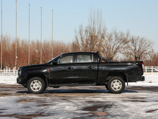 2024 SINOTRUK 2.0T Automatik Diesel 4WD Langachs Luxus Pickup für das linke Fahren
