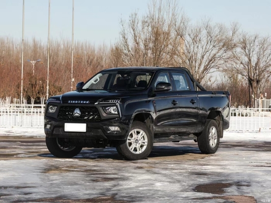2024 SINOTRUK 2.0T Automatik Diesel 4WD Langachs Luxus Pickup für das linke Fahren