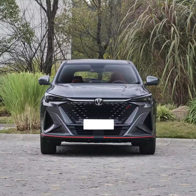2024 Changan X7Plus 1.5T DCT Automatik Benzinwagen mit Höchstgeschwindigkeit bis zu 205 KM/h