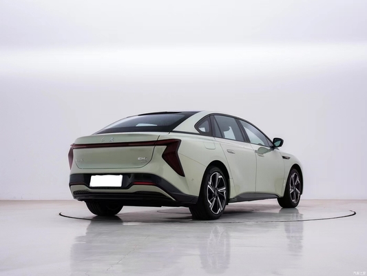 2024 Hongqi EH7 760 Pro Vierradantrieb Energiefahrzeug mit 4 Türen 5 Sitzplätze Karosserie Struktur