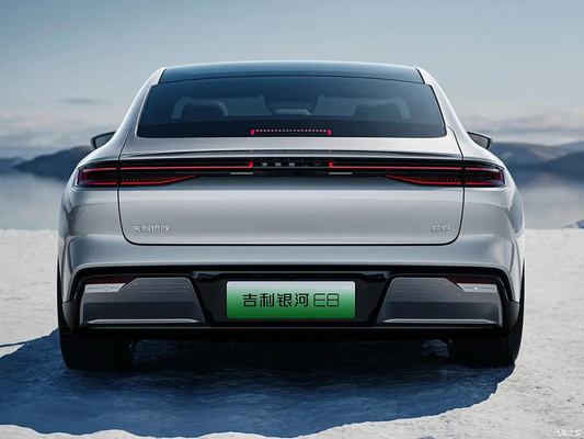 200 kW Einmotor 2024 Geely Galaxy Yinhe E8 665 km Starship Voyage Edition Energiefahrzeug