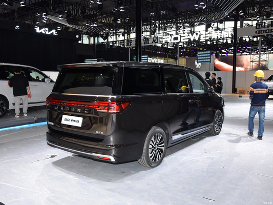 2024 JAC Ruifeng RF8 Smart Edition 2.0T Brennstoffzelle 5 Türen 7 Sitzplätze Flaggschiff Benzinwagen