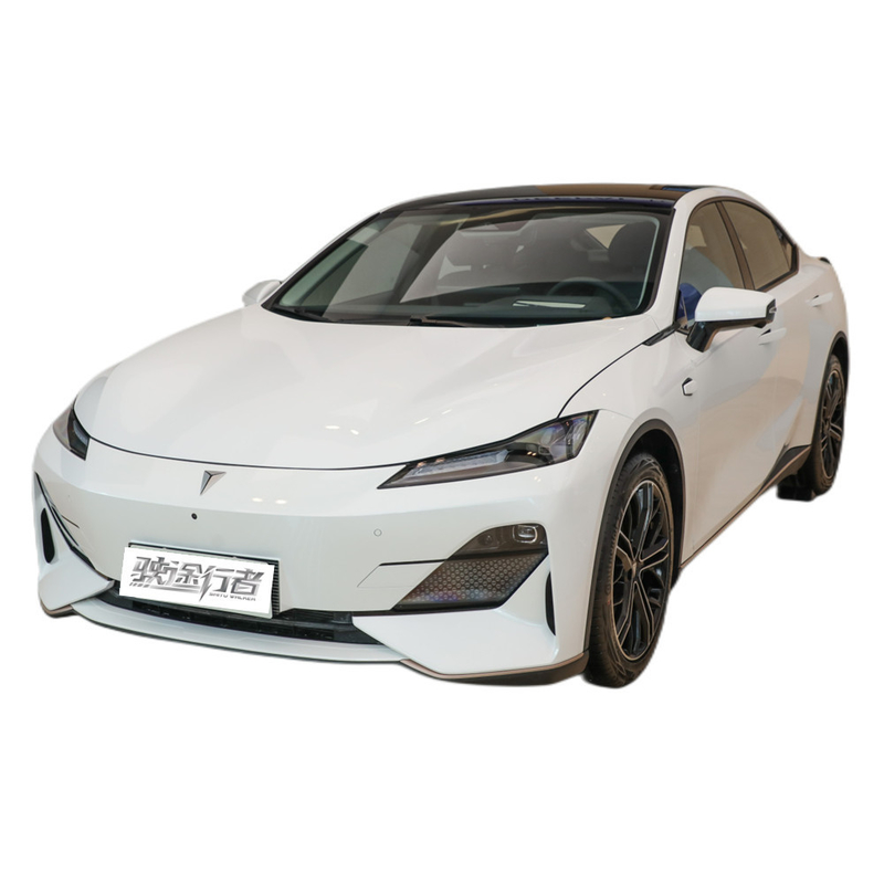 2022 Changan SL03 Lithiumbatterie Elektroauto 515km Reichweite 190KW Motorleistung Online