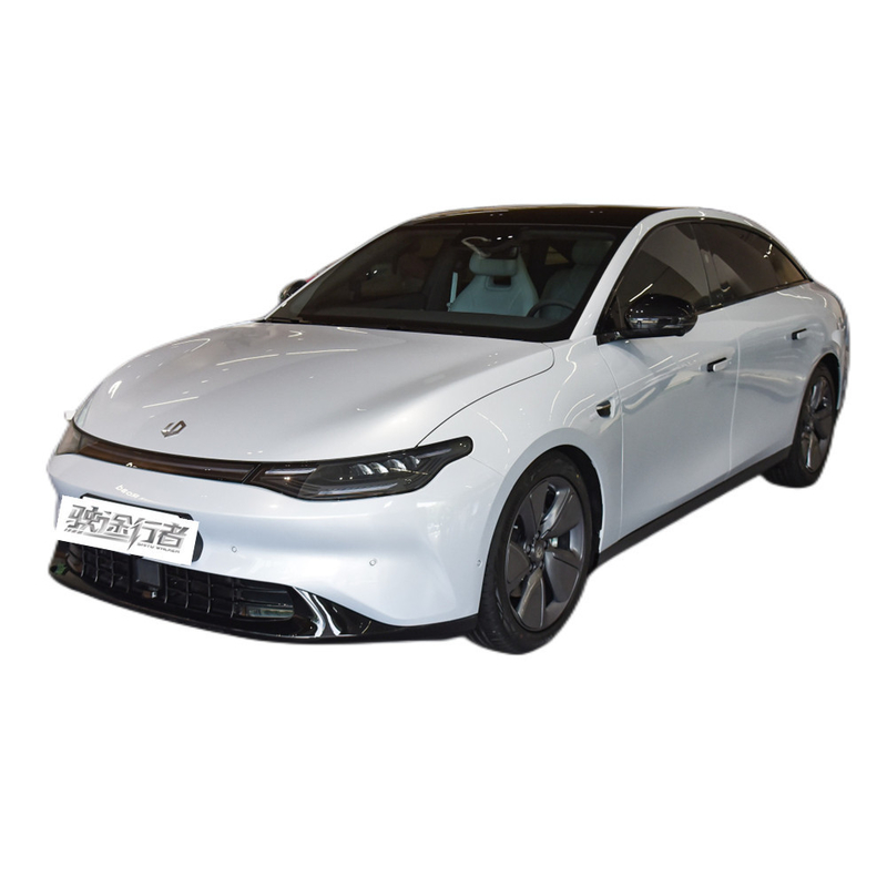 Große Raum Leapmotor C01 EV Autos Carro Electrico Para Erwachsene mit und R18 Reifen Größe
