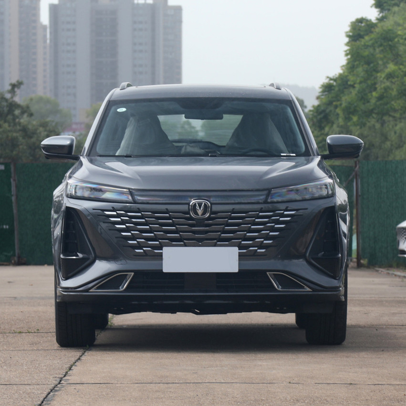2023 Third-Generation Chang'an Gasolinacs75PLUS Automatischer Luxus-SUV mit Turbo 1.5T-Motor