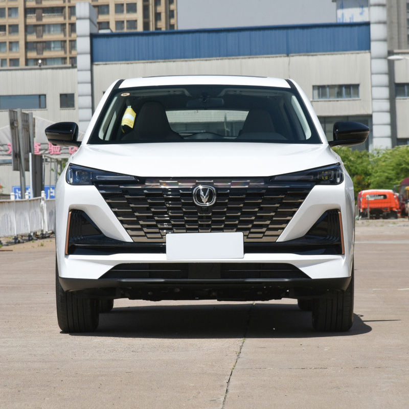 Berührungsbildschirm und LED-Taglicht 2023 Chang'an CS55PLUS 1.5T DCT Jugend Version SUV
