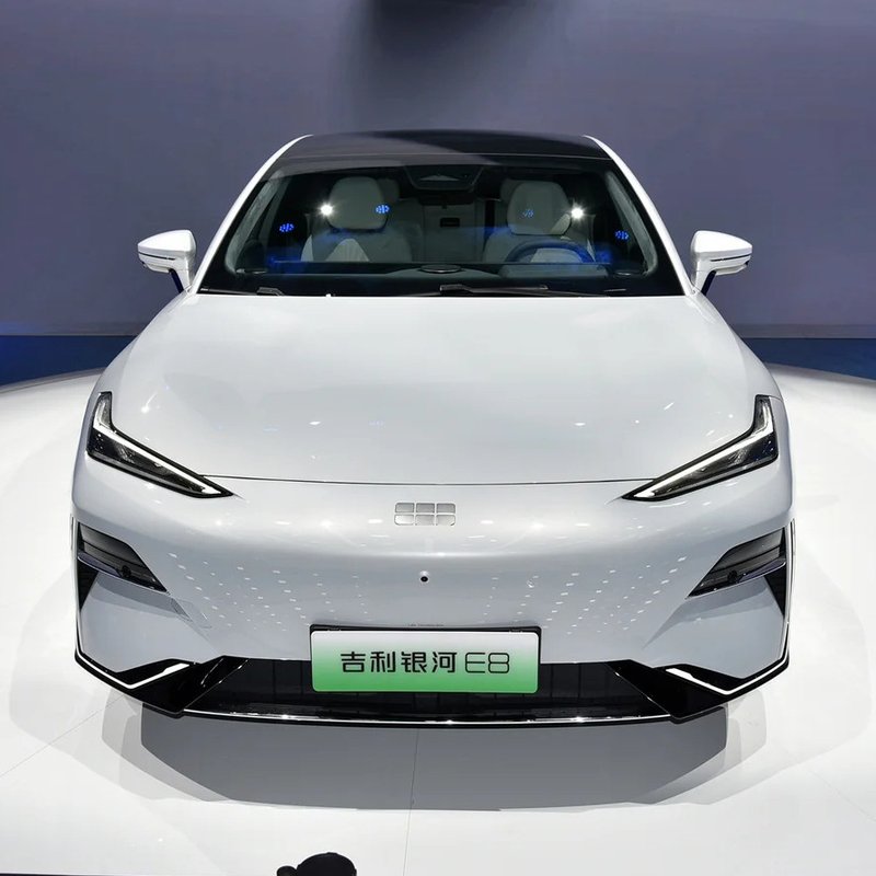 Energy Electric Geely Galaxy E8 Auto 4-Türer-5-Sitzer mit 200KW Leistung und geräumigem Innenraum
